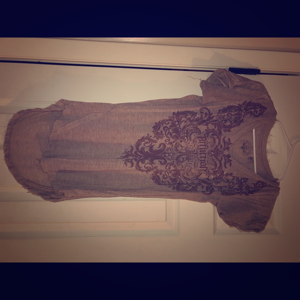 Afflication tee size medium